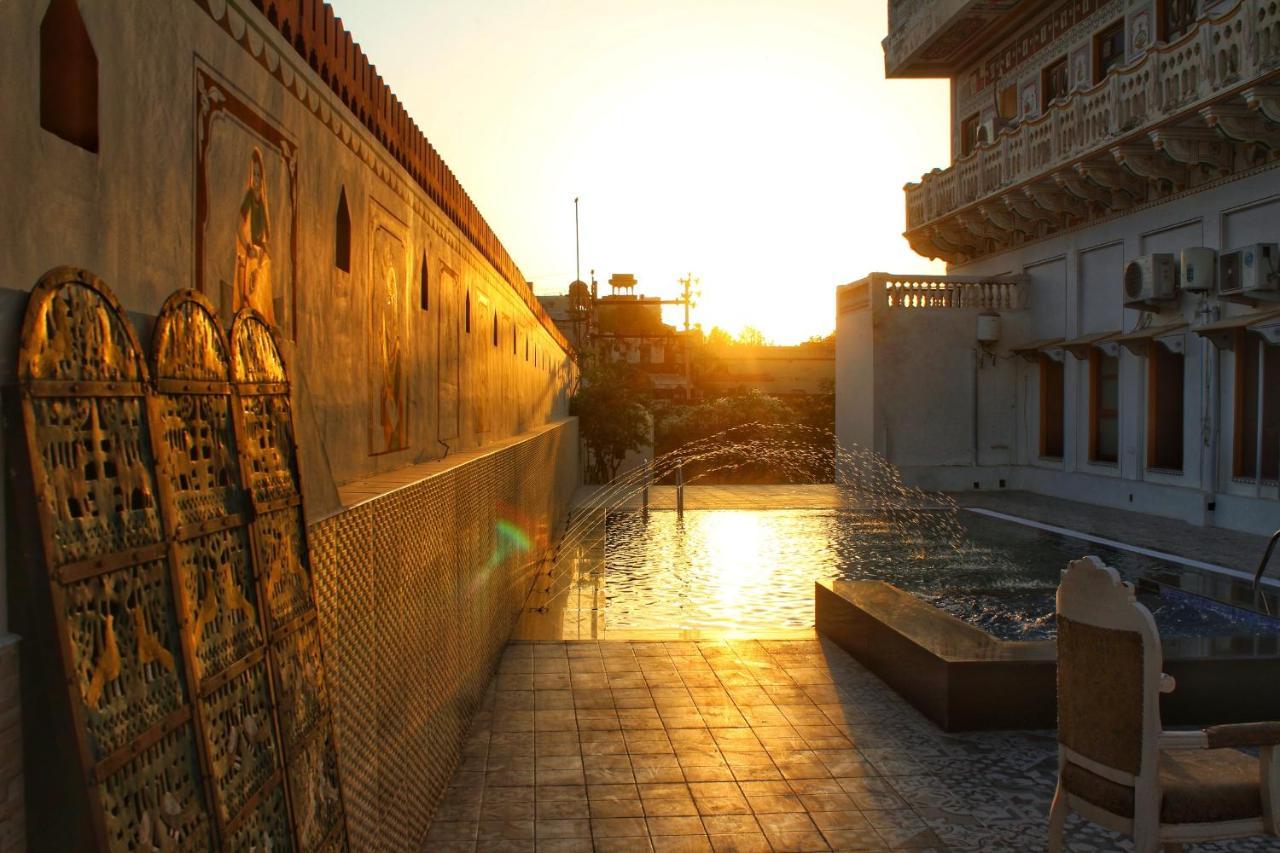 โรงแรมเฮริเทจมันดาวา ภายนอก รูปภาพ